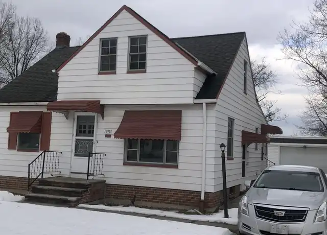 Property at 15913 Grant Ave, Maple Heights, OH, 44137, 3 beds, 1.5 baths, [object Object]