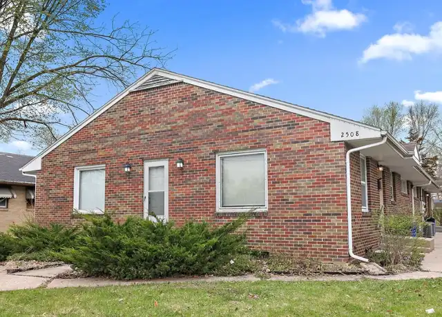 Property at 2508 Glenwood Ave Unit 4, Rockford, IL, 61101, 1 bed, 1 bath, [object Object]