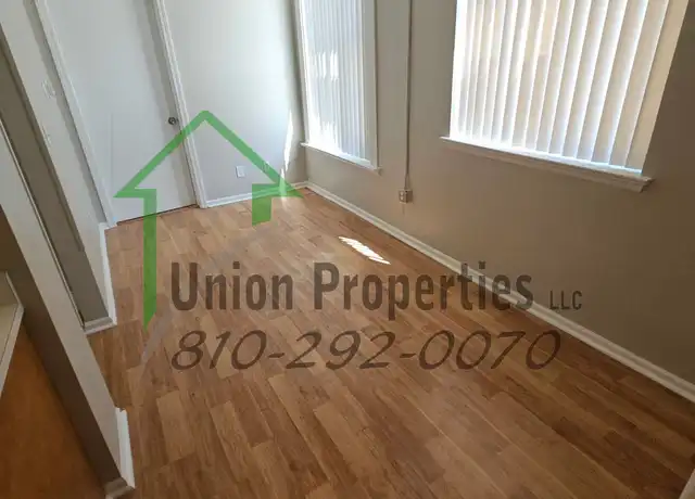 Property at 412 Grand River Ave Unit 7, Port Huron, MI, 48060, 1 bed, 1 bath, [object Object]
