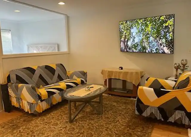 Property at 6167 Cinnamon Ct, Alexandria, VA, 22310, 1 bed, 1 bath, [object Object]
