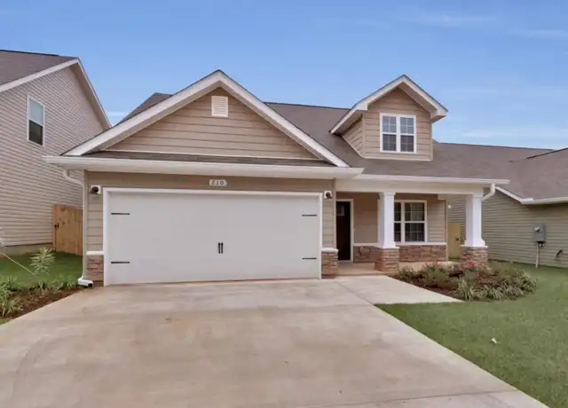 Property at 210 Wainwright Dr, Crestview, FL, 32539, 5 beds, 2.5 baths, [object Object]
