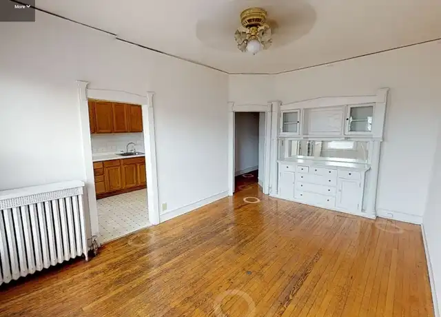 Property at 2511 N Prospect Ave Unit 2511 09, Milwaukee, WI, 53211, 3 beds, 1 bath, [object Object]