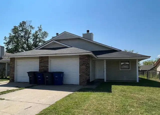 Property at 5718 S Vancouver Ave, Tulsa, OK, 74107, 3 beds, 2 baths, [object Object]
