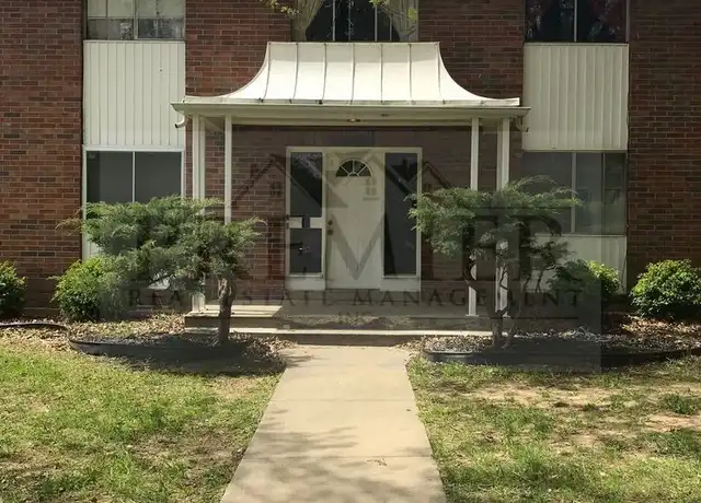 Property at 8036 Campbell St Unit 8036, Kansas City, MO, 64131, 2 beds, 1 bath, [object Object]