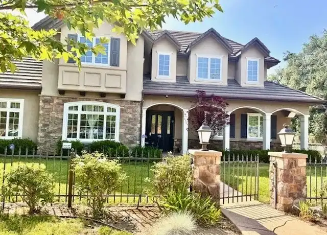 Property at 4504 Viro Rd, La Canada Flintridge, CA, 91011, 3 beds, 3.5 baths, [object Object]
