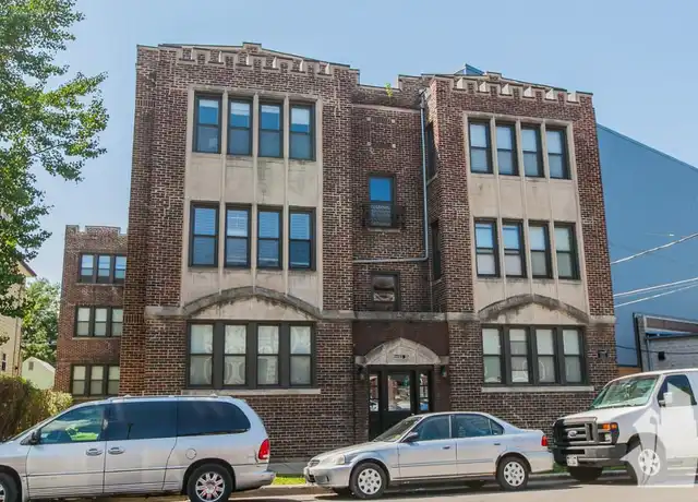 Property at 2229 W Wilson Ave Unit 2233-3, Chicago, IL, 60625, 2 beds, 1 bath, [object Object]