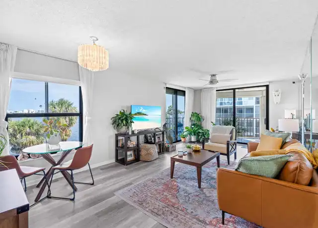 Property at 896 N Federal Hwy #332, Lantana, FL, 33462, 2 beds, 2 baths, [object Object]
