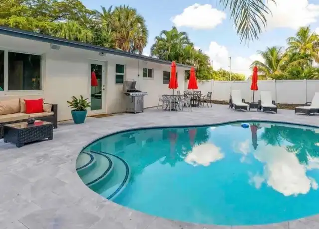 Property at 3032 NE 2nd Ter, Wilton Manors, FL, 33334, 2 beds, 2 baths, [object Object]