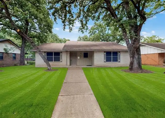 Property at 10421 Muskogee Dr, Dallas, TX, 75217, 3 beds, 2 baths, [object Object]