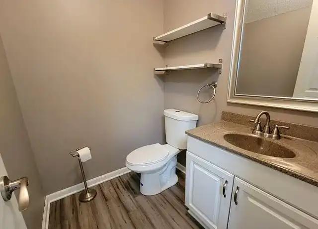 Property at 15638 Garnet Way, Apple Valley, MN, 55124, 2 beds, 1.5 baths, [object Object]