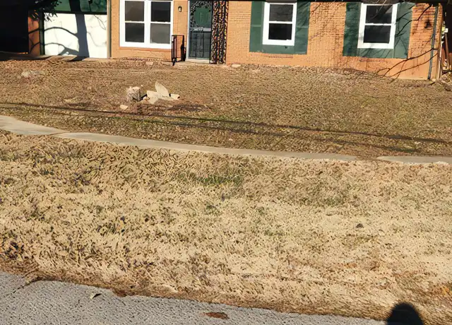 Property at 5211 General Ln, Louisville, KY, 40218, 3 beds, 1 bath, [object Object]