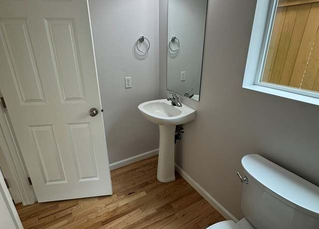 Photo of 7431 Fairway Ave SE, Snoqualmie, WA 98065