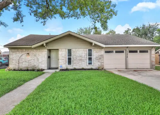 Property at 11218 Sageview Dr, Houston, TX, 77089, 3 beds, 2 baths, [object Object]