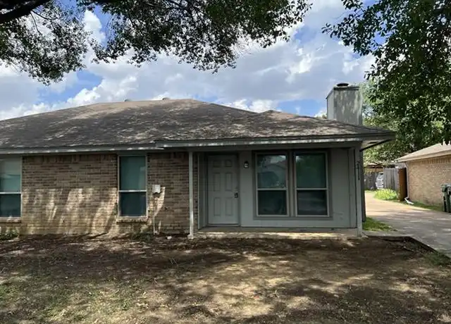 Property at 2411 Indigo Ln, Arlington, TX, 76015, 2 beds, 2 baths, [object Object]