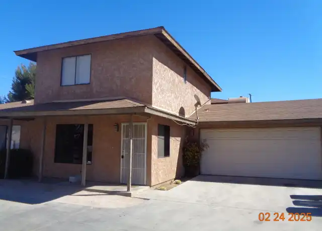 Property at 534 E Lancaster Blvd Unit B, Lancaster, CA, 93535, 2 beds, 1.5 baths, [object Object]