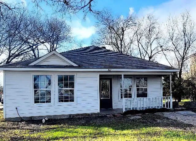 Property at 3112 Travis St, Greenville, TX, 75401, 3 beds, 2 baths, [object Object]