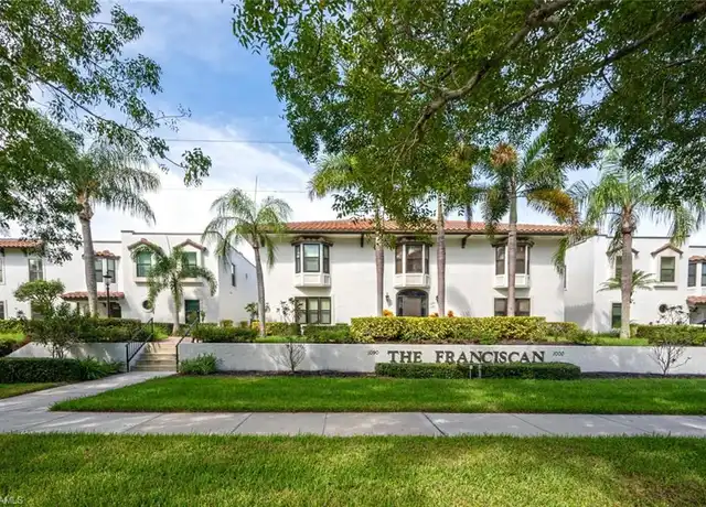 Property at 1080 6th St S, Naples, FL, 34102, 2 beds, 2.5 baths, [object Object]