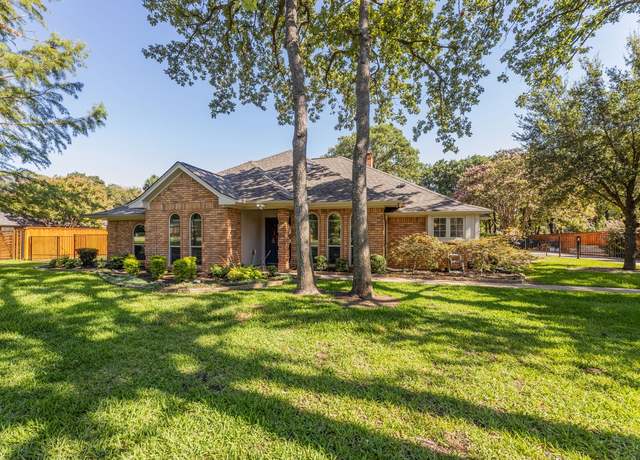 Photo of 2009 Greenwood Ln, Keller, TX 76262