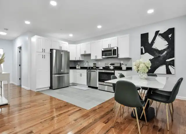 Property at 284 Essex St, Lawrence, MA, 01840, 2 beds, 1 bath, [object Object]