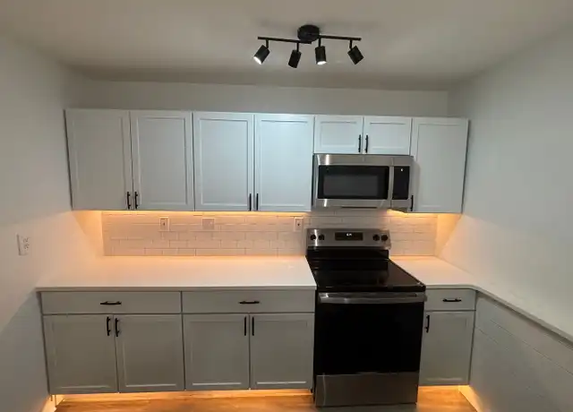 Property at 656 Summit St Unit B, King of Prussia, PA, 19406, 3 beds, 1 bath, [object Object]
