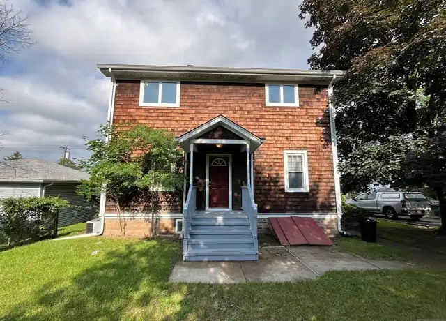 Property at 131 Jefferson Ave Unit 2, Cresskill, NJ, 07626, 2 beds, 1 bath, [object Object]