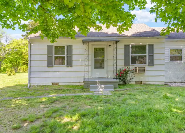Property at 4512 Upchurch Rd, Knoxville, TN, 37912, 2 beds, 1 bath, [object Object]