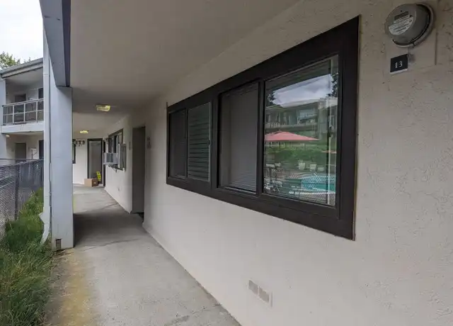 Property at 4509 SW Vermont St Unit 13, Portland, OR, 97219, 1 bed, 1 bath, [object Object]