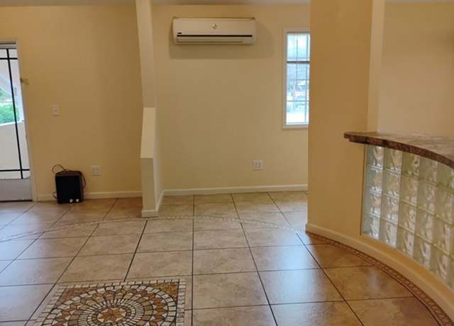 Photo of 271 Park Ave, Banning, CA 92220