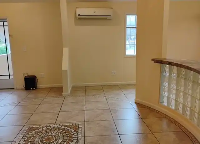 Property at 271 Park Ave, Banning, CA, 92220, 1 bed, 1 bath, [object Object]