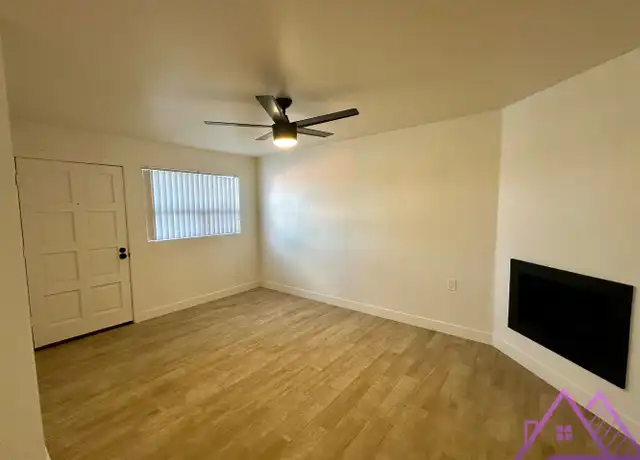 Property at 711 Franklin Ln Unit 3, Vista, CA, 92084, 2 beds, 2 baths, [object Object]