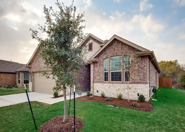 Property at 716 Lake Sierra Way, Little Elm, TX, 75068, 4 beds, 2 baths, [object Object]