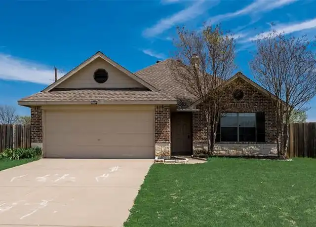 Property at 121 Price Cir, Frisco, TX, 75036, 3 beds, 2 baths, [object Object]