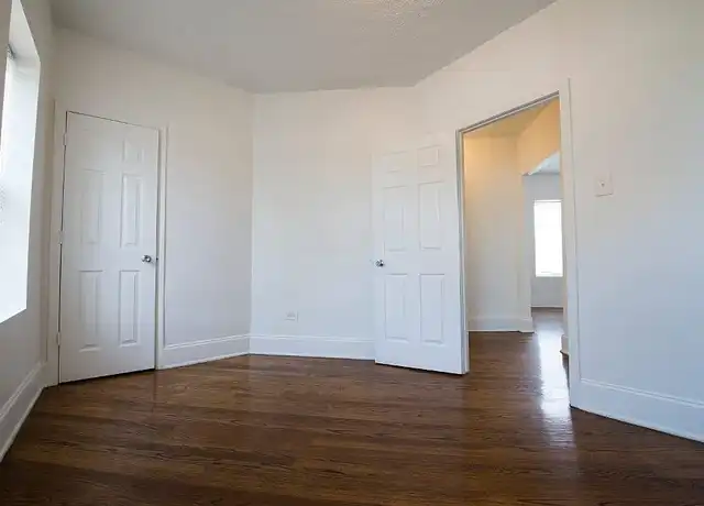 Property at 6829 S King Dr, Chicago, IL, 60637, 1 bed, 1 bath, [object Object]
