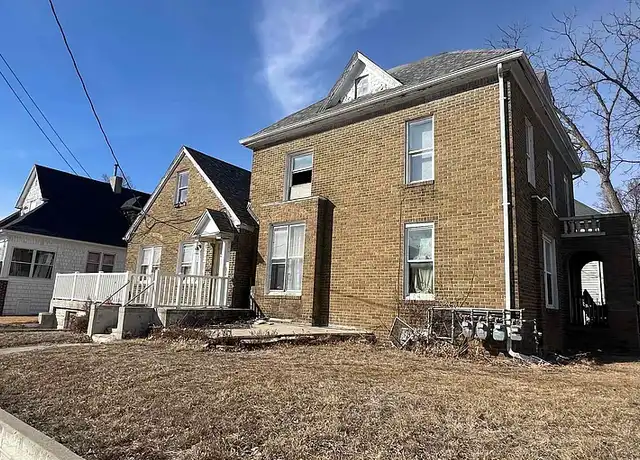 Property at 128 Lafayette St Unit 3, Waterloo, IA, 50703, 1 bed, 1 bath, [object Object]