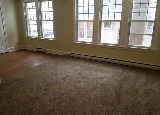 Property at 802 E Howard St Unit 103, Hibbing, MN, 55746, 0 beds, 1 bath, [object Object]