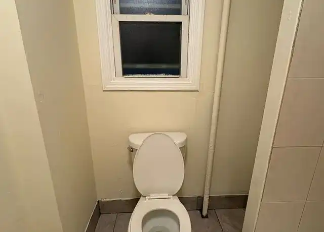 Property at 20 Garfield St Unit 1, Yonkers, NY, 10701, 4 beds, 1 bath, [object Object]