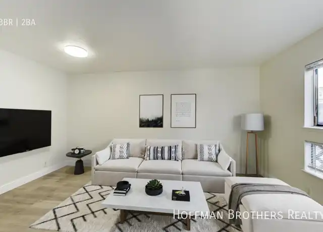 Property at 1425 38th Ave Unit D, Oakland, CA, 94601, 3 beds, 1.5 baths, [object Object]