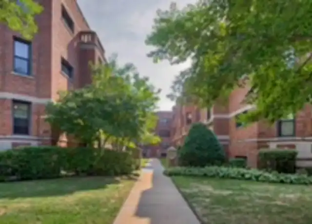 Property at 2121 Ridge Ave, Evanston, IL, 60201, 2-3 beds, 1 bath, [object Object]