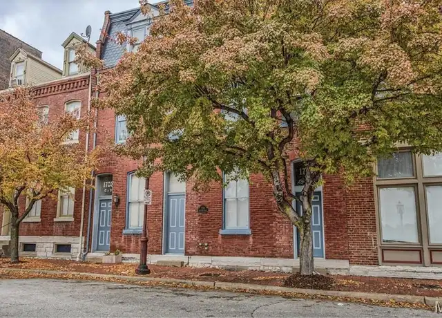 Property at 1703 S 11th St, Saint Louis, MO, 63104, 2 beds, 1.5 baths, [object Object]