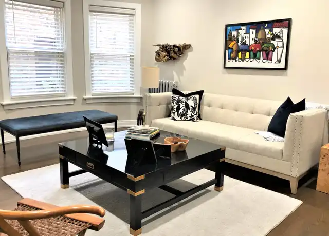 Property at 1432 W Farragut Ave Unit 1B, Chicago, IL, 60640, 1 bed, 1 bath, [object Object]