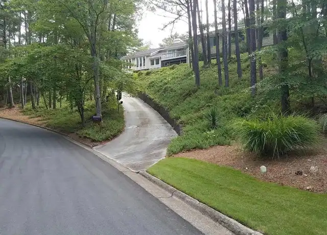 Property at 8805 N Mount Dr, Alpharetta, GA, 30022, 5 beds, 3.5 baths, [object Object]