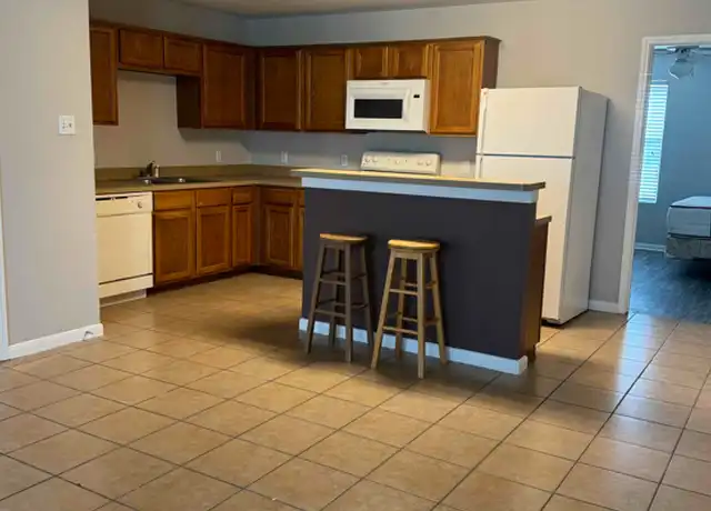 Property at 45657 Chapman Ln Unit 24B, Prairie View, TX, 77445, 4 beds, 4 baths, [object Object]