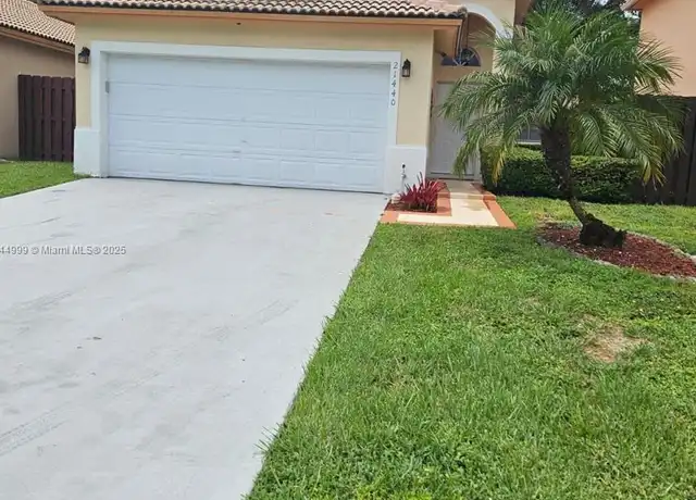 Property at 21440 SW 88th Ave, Cutler Bay, FL, 33189, 3 beds, 2 baths, [object Object]