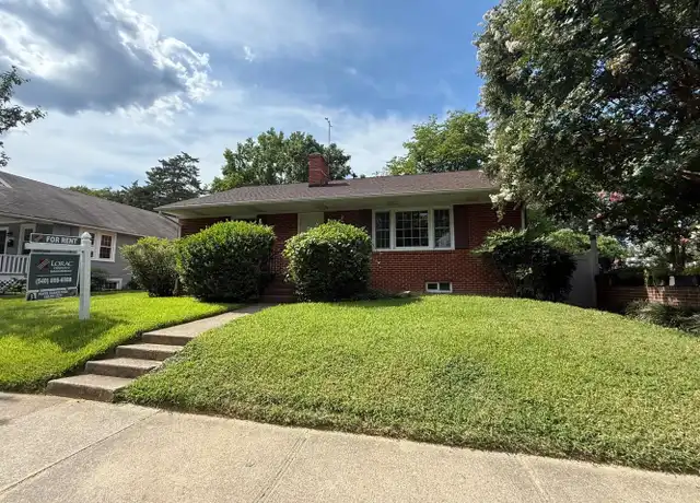 Property at 1209 Rowe St, Fredericksburg, VA, 22401, 3 beds, 1.5 baths, [object Object]