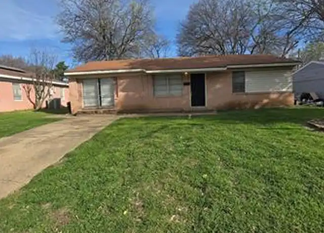 Property at 3827 Black Oak Dr, Dallas, TX, 75241, 3 beds, 1 bath, [object Object]