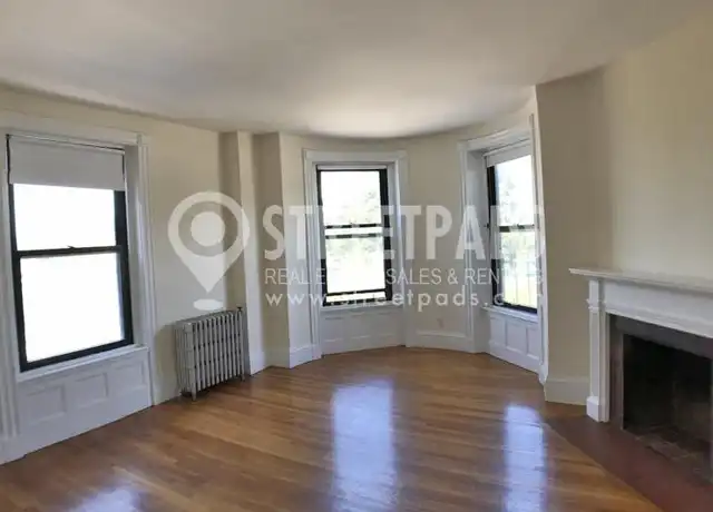 Property at 504 Beacon St, Boston, MA, 02115, 2 beds, 1 bath, [object Object]