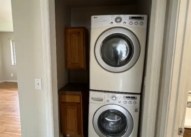 Property at 1227 S Lincoln Park Dr Unit 1227, Evansville, IN, 47714, 2 beds, 1 bath, [object Object]