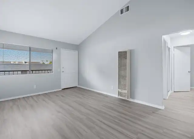 Property at 1026 Roswell Ave Unit 07, Long Beach, CA, 90804, 2 beds, 2 baths, [object Object]