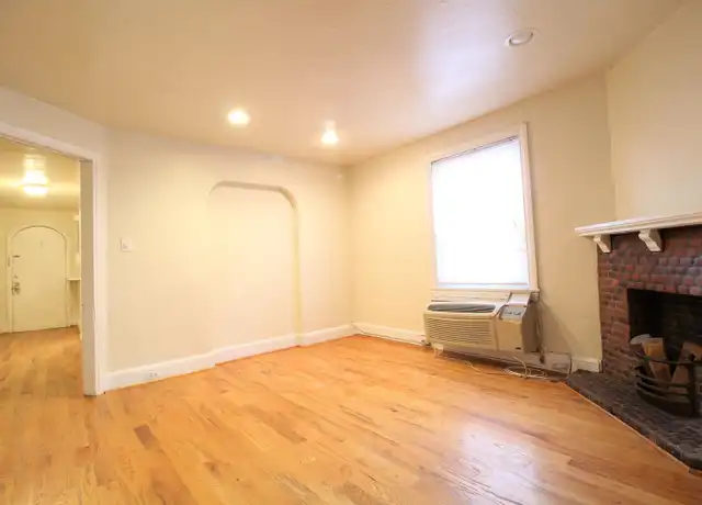 Property at 1429 Spruce St Unit 3R, Philadelphia, PA, 19102, 2 beds, 1 bath, [object Object]