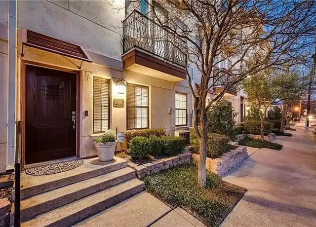 Property at 1008 Pavillion St, Dallas, TX, 75204, 3 beds, 2.5 baths, [object Object]